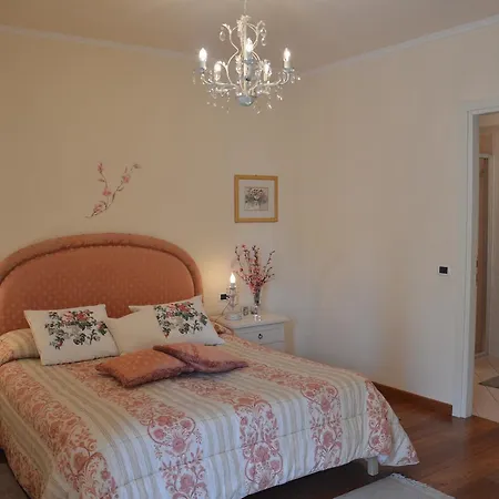 Casa Eleganza Lejlighed *