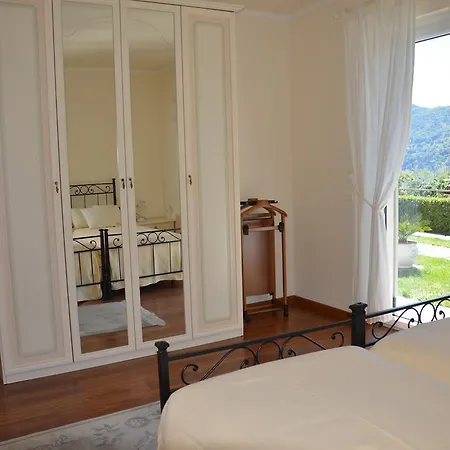 Casa Eleganza 아파트